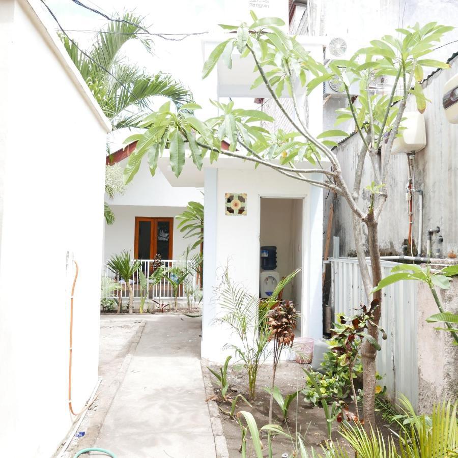 Rumah Side Apartment Gili Trawangan Exterior photo