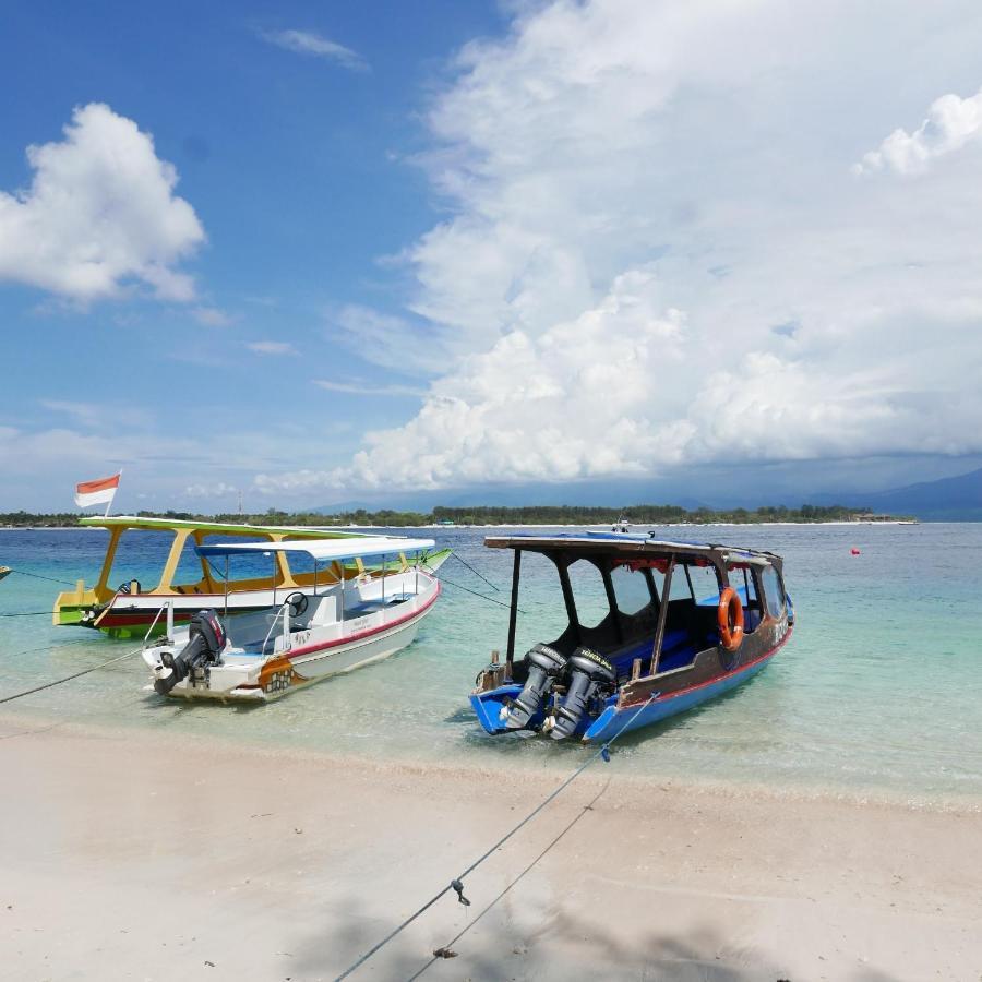 Rumah Side Apartment Gili Trawangan Exterior photo
